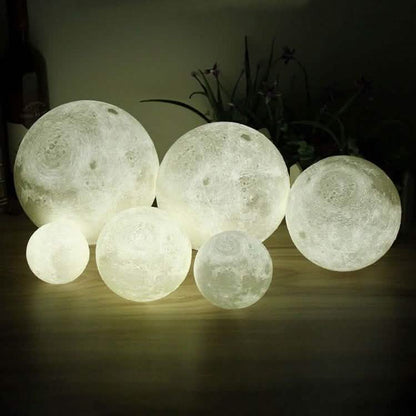 16-Color Lamp with Stand and Wireless Remote