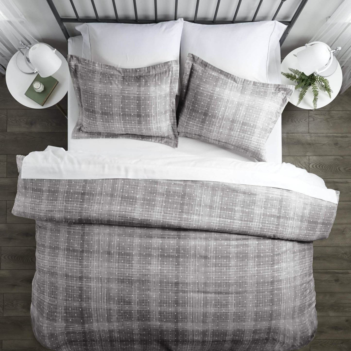 3-Piece Set: Polkadot Patterned Duvet Cover