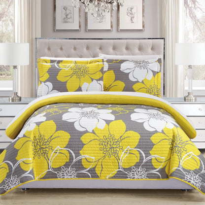 3-Piece Set: Woodside Twin, Queen or King Bedding Quilt Set