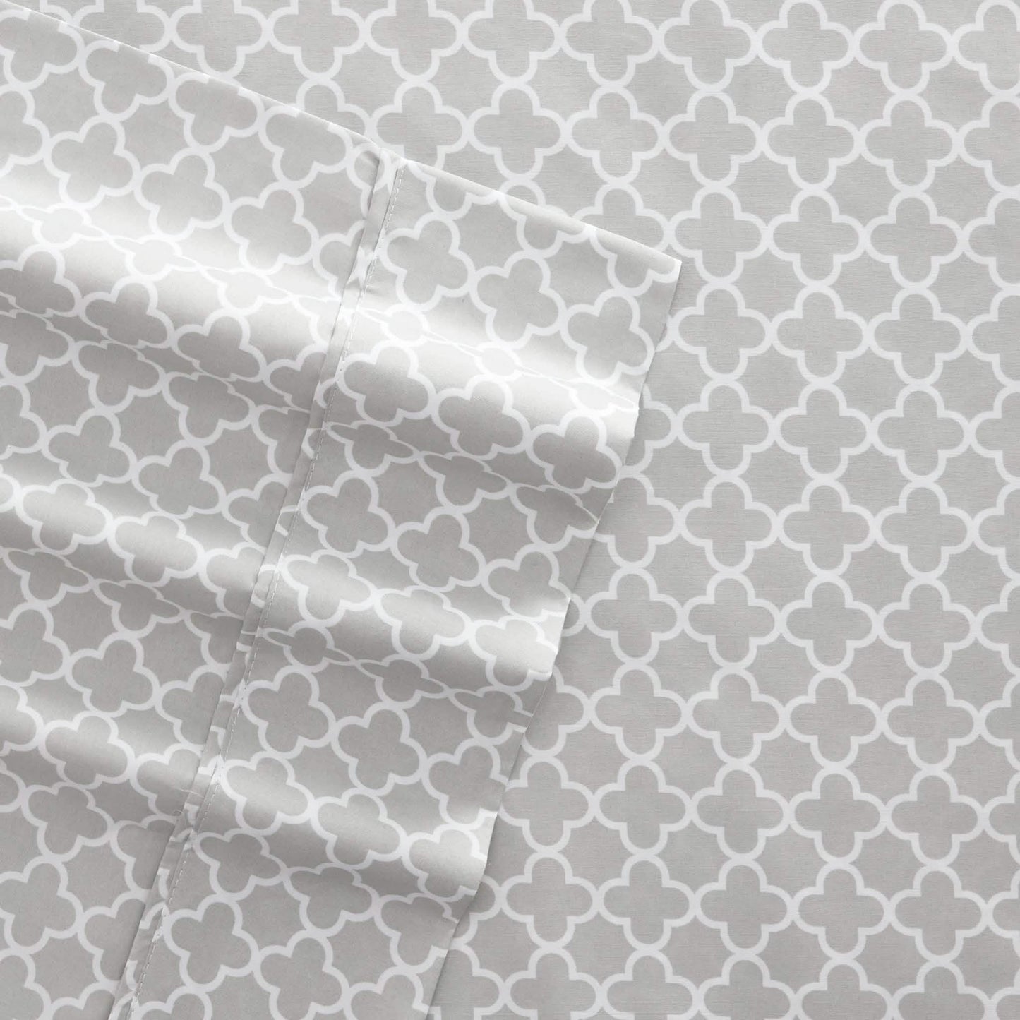4-Piece: Quatrefoil Patterned Sheet Set