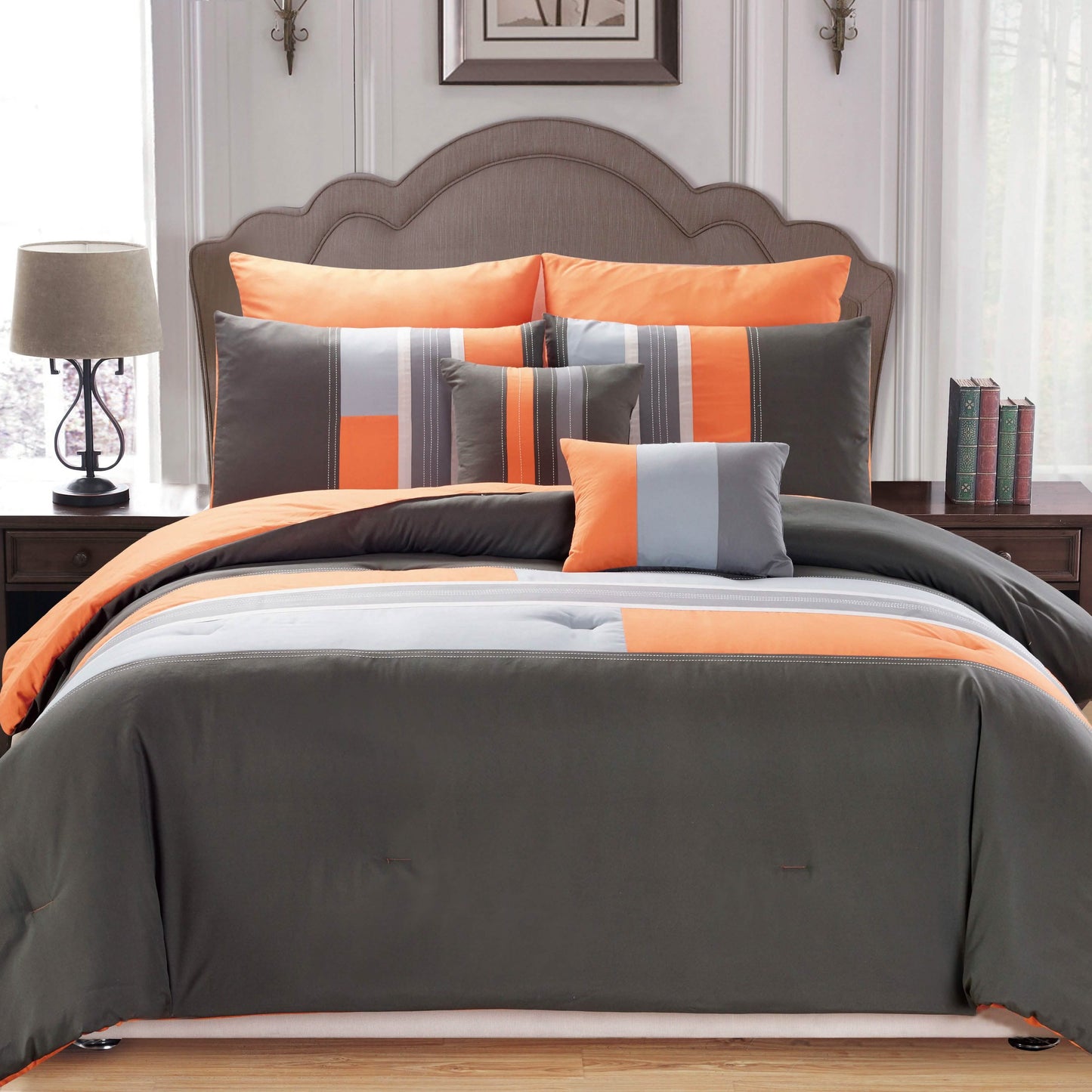 7-Piece: Luxury Bordered Queen Comforter Set