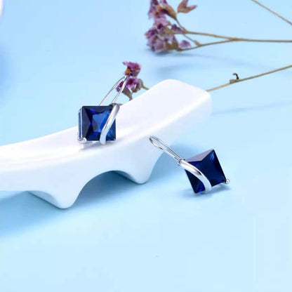 Sterling Silver Sapphire Diamond Cut Earring